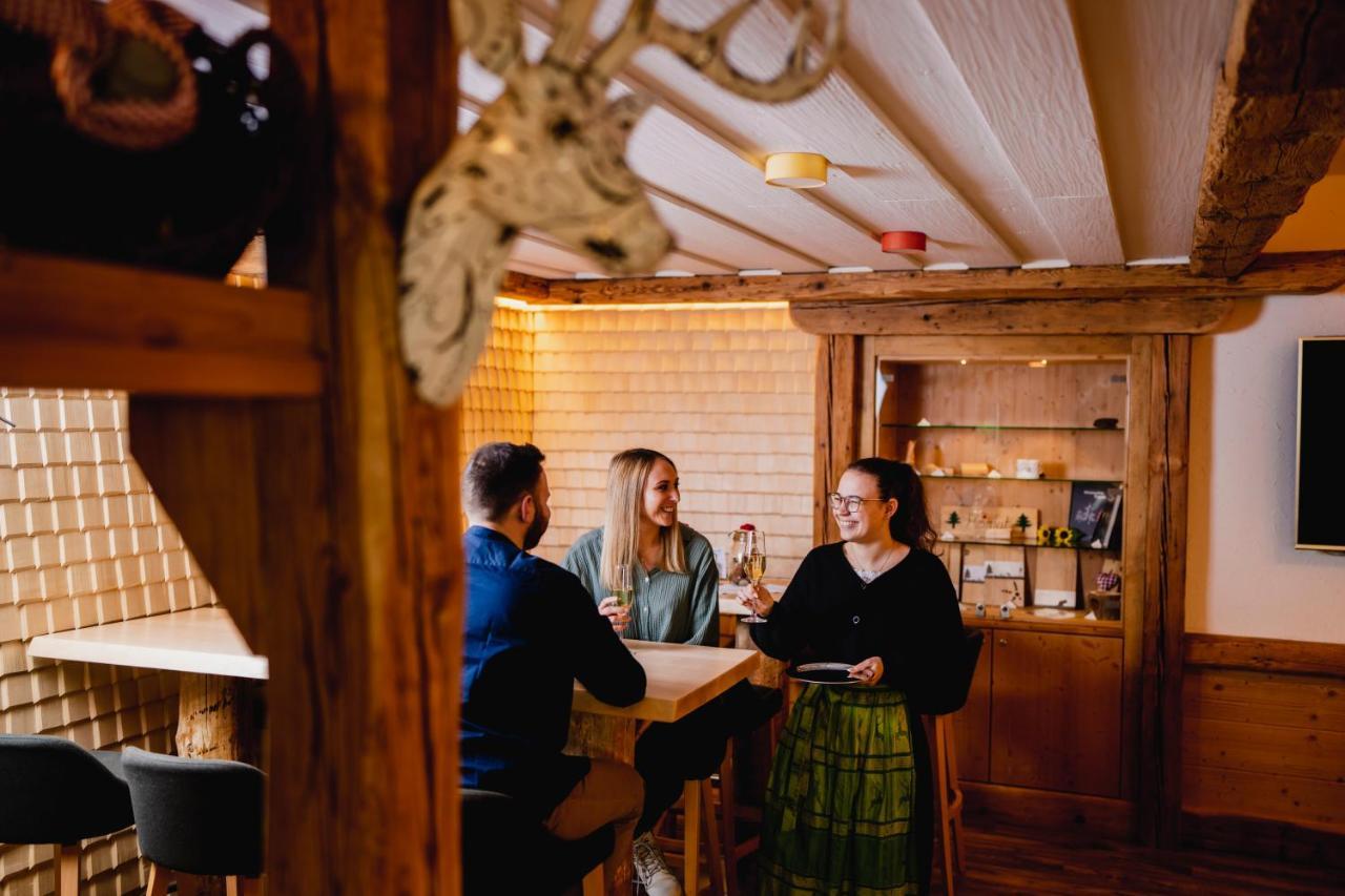 Gruener Baum Naturparkhotel & Schwarzwald-Restaurant Тодтнау Экстерьер фото